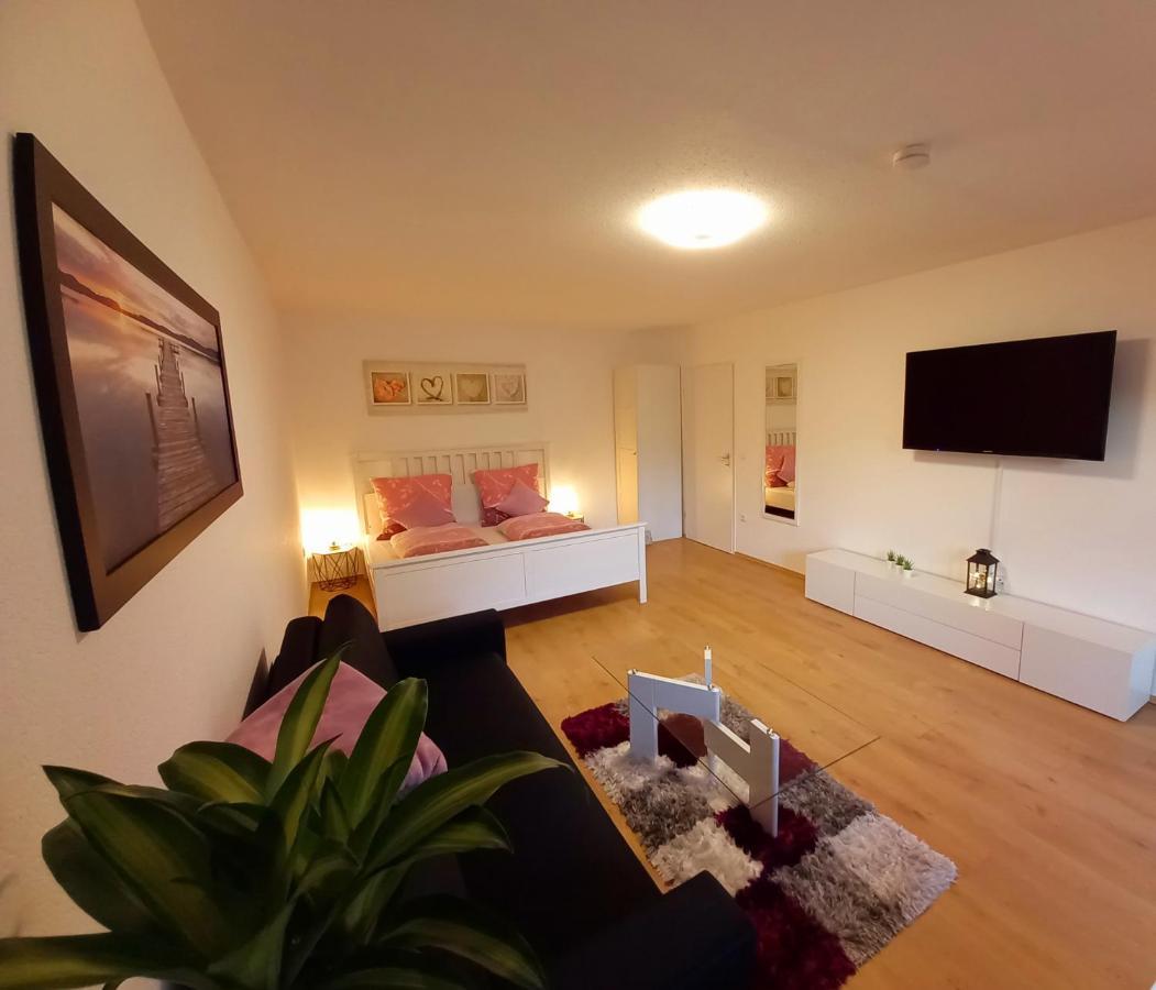 Ferienwohnung Am Waldsee Mit Schwimmbad แกร์นสบาค ภายนอก รูปภาพ
